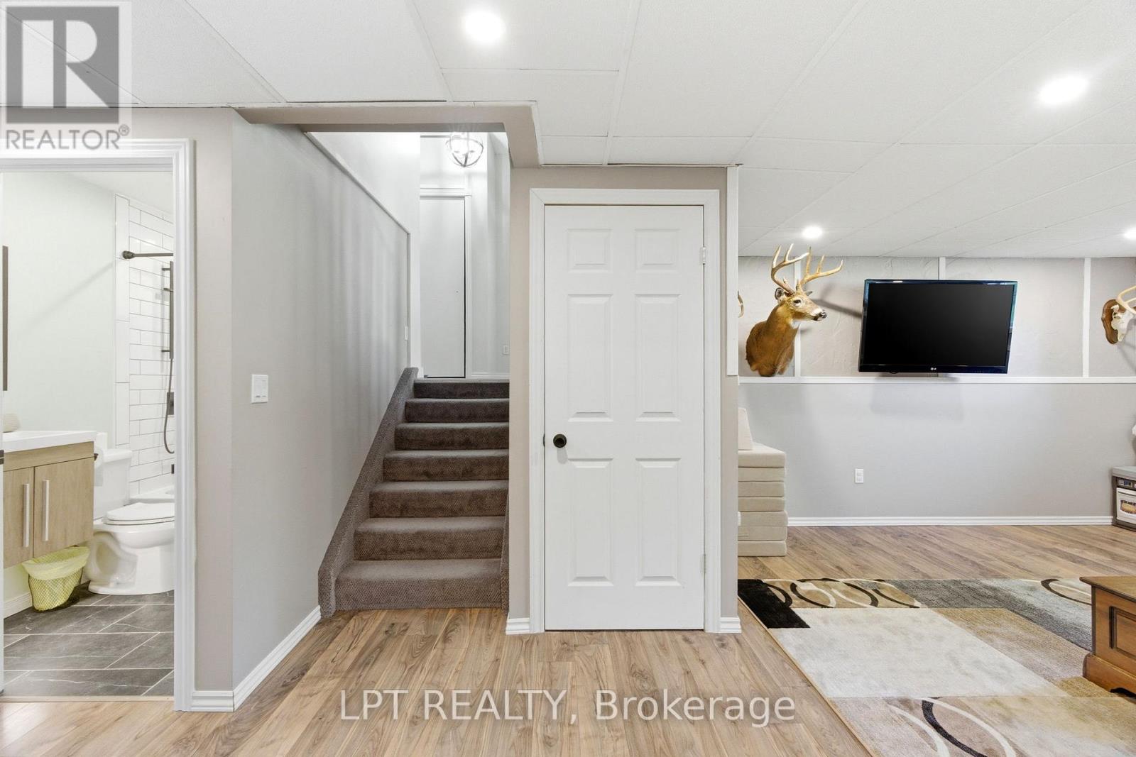 168 Ann Street, North Middlesex, Ontario  N0M 2K0 - Photo 29 - X13086918