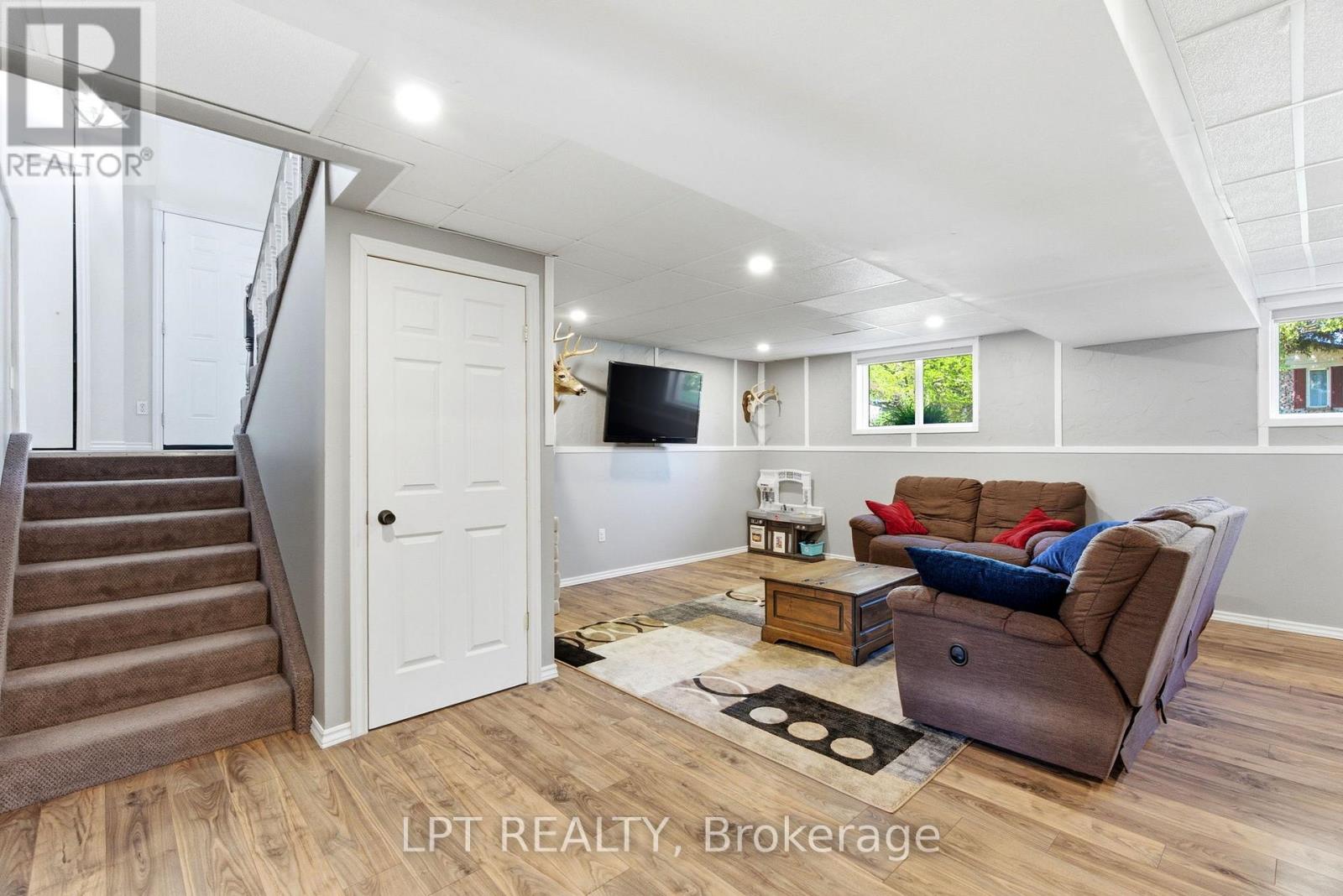 168 Ann Street, North Middlesex, Ontario  N0M 2K0 - Photo 31 - X13086918