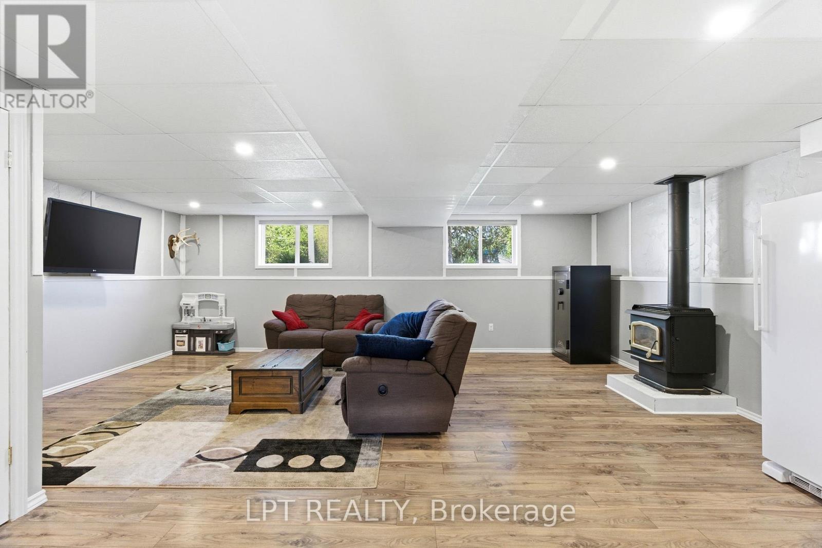 168 Ann Street, North Middlesex, Ontario  N0M 2K0 - Photo 32 - X13086918