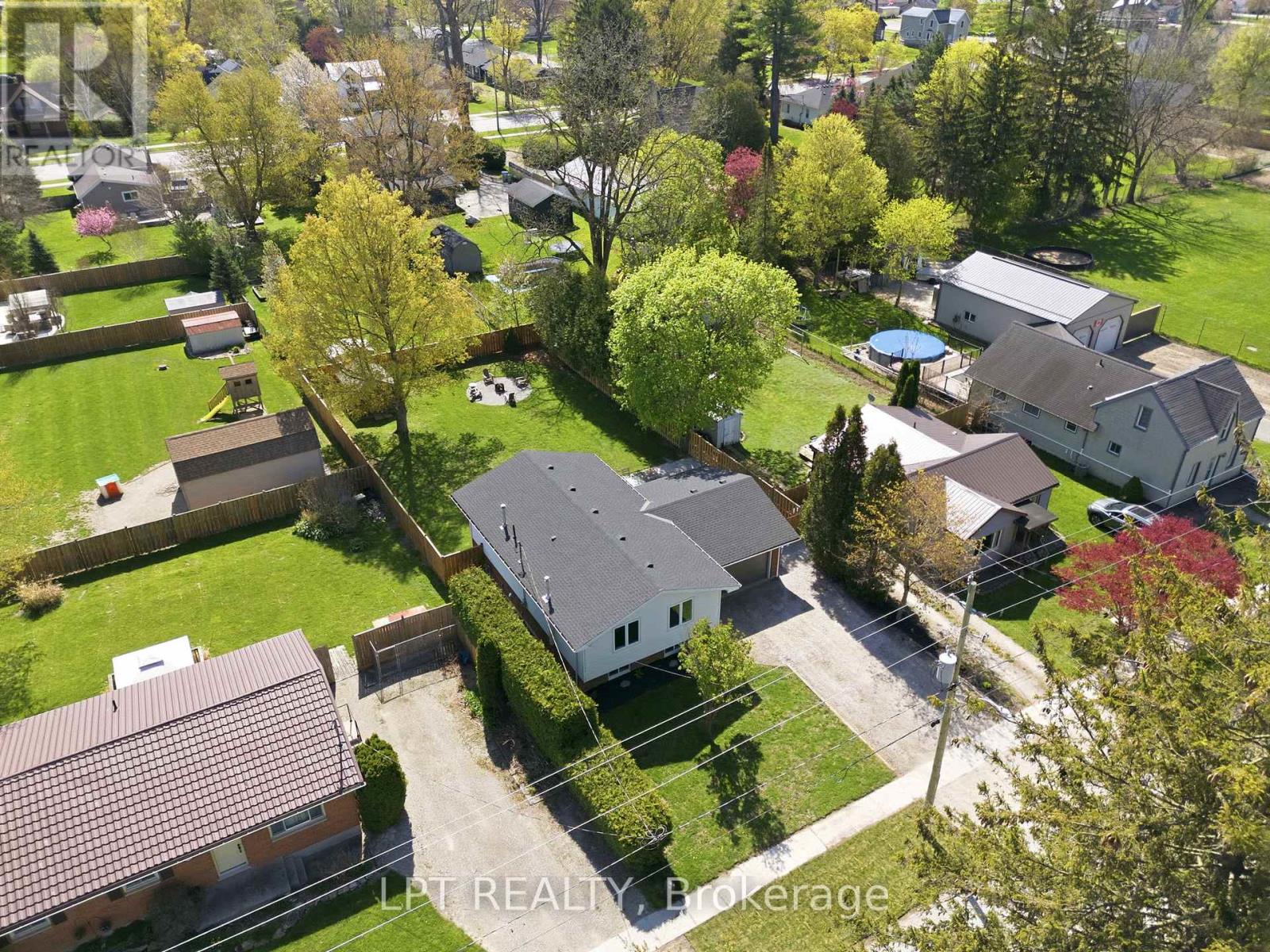 168 Ann Street, North Middlesex, Ontario  N0M 2K0 - Photo 4 - X13086918