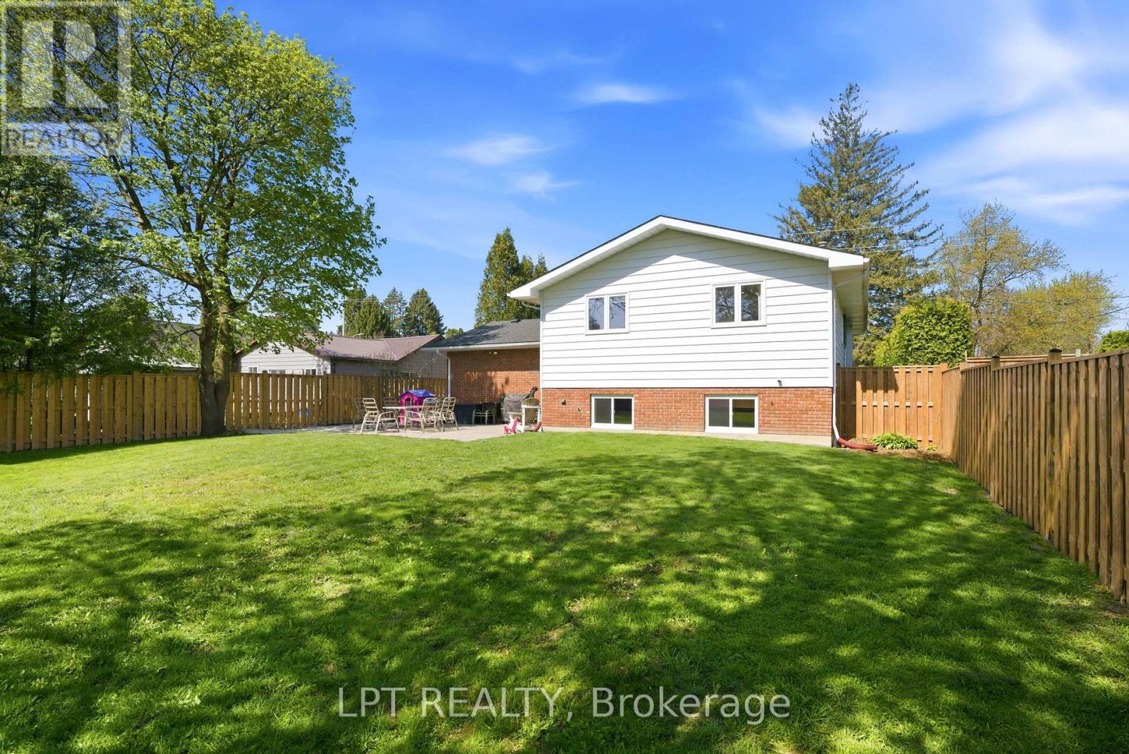 168 Ann Street, North Middlesex, Ontario  N0M 2K0 - Photo 42 - X13086918