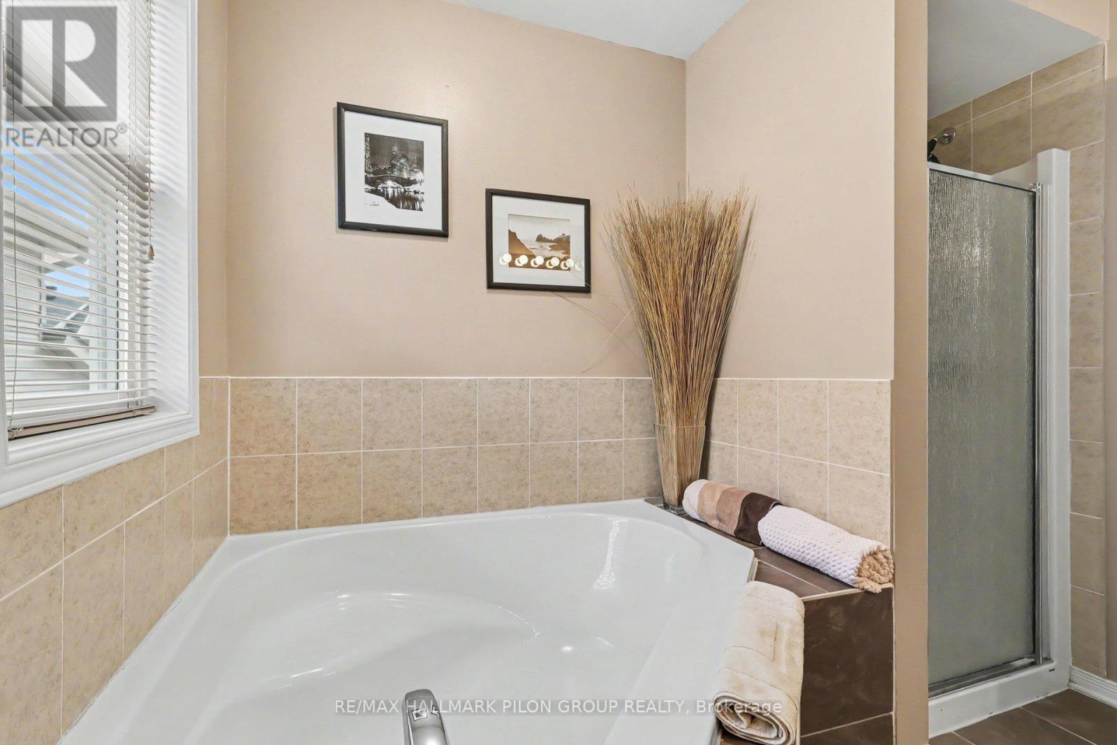 1046 Fieldfair Way, Ottawa, Ontario  K4A 0E2 - Photo 16 - X13086742