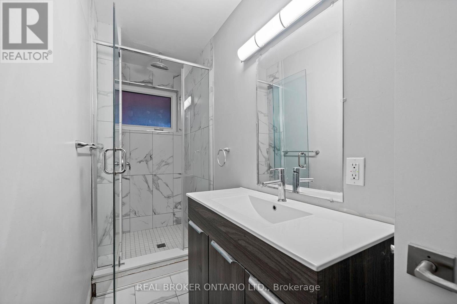 72 Fifth Avenue, Ottawa, Ontario  K1S 2M7 - Photo 8 - X13086832