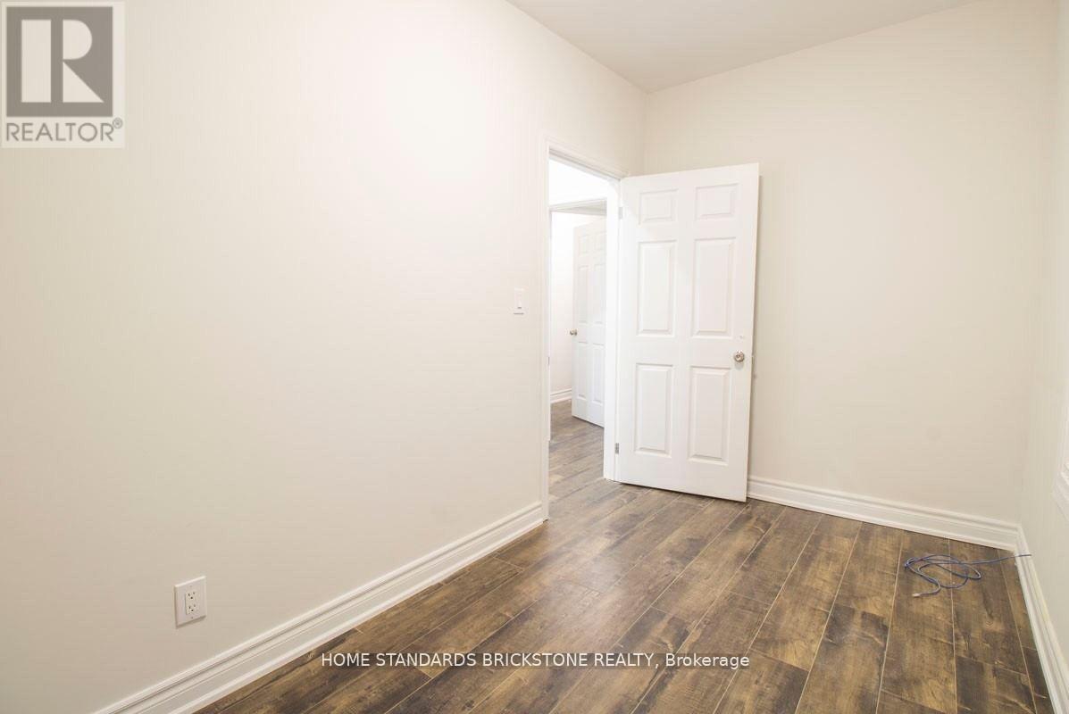 Main - 792 Pape Avenue, Toronto, Ontario  M4K 3S7 - Photo 15 - E13078688
