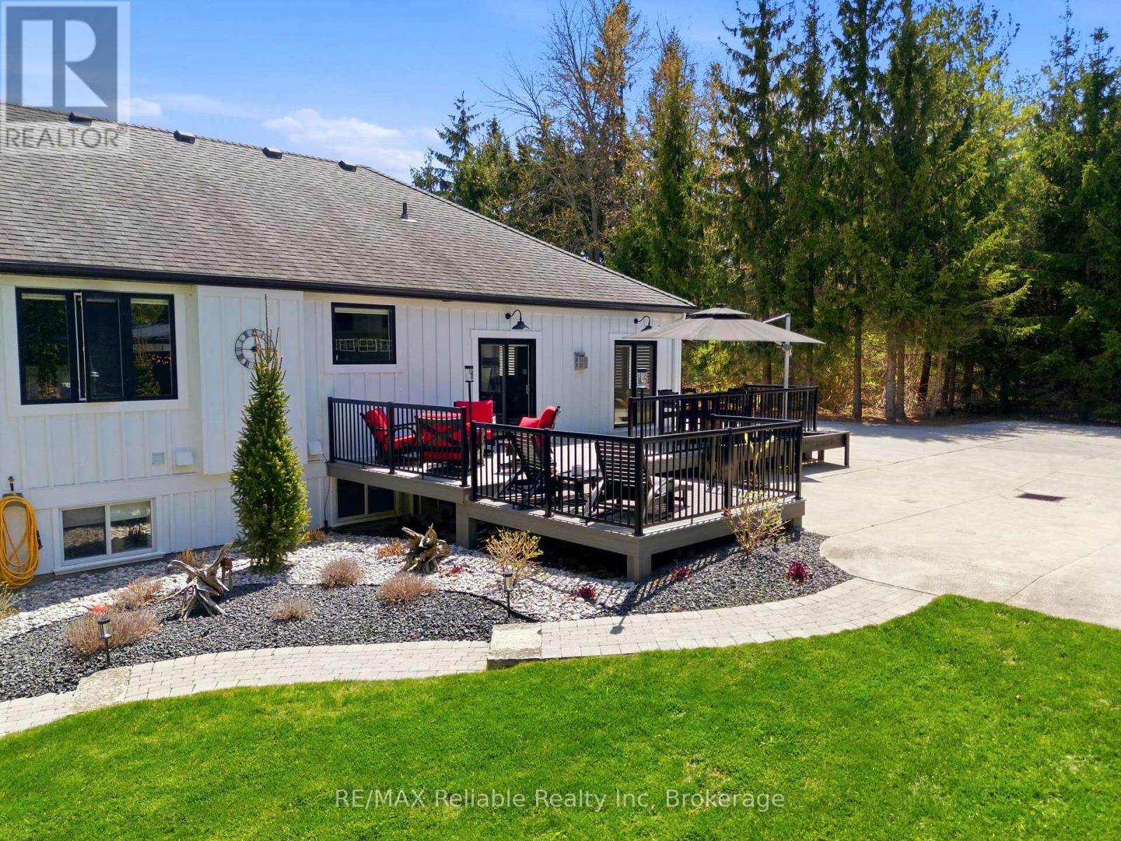 71033 Bluewater Highway, South Huron, Ontario  N0M 1T0 - Photo 19 - X13086764