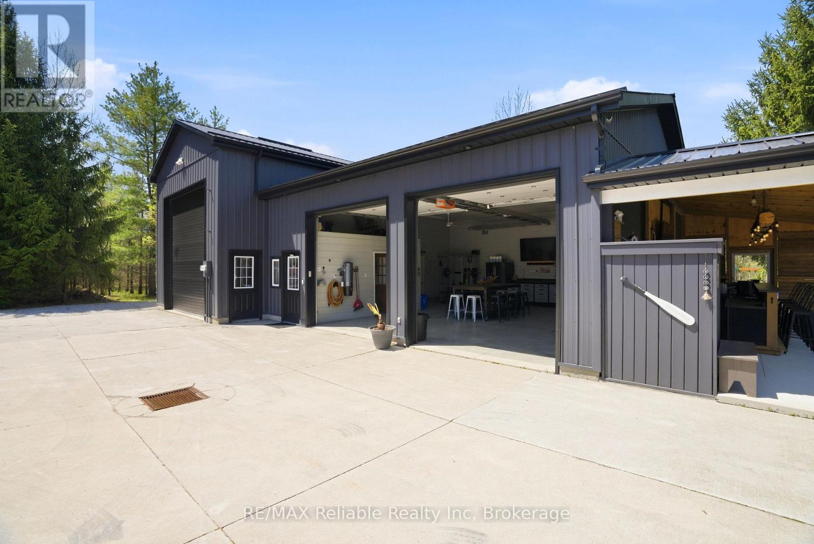 71033 Bluewater Highway, South Huron, Ontario  N0M 1T0 - Photo 47 - X13086764