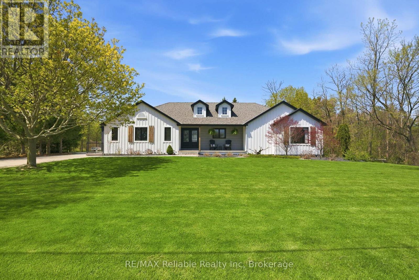 71033 Bluewater Highway, South Huron, Ontario  N0M 1T0 - Photo 6 - X13086764