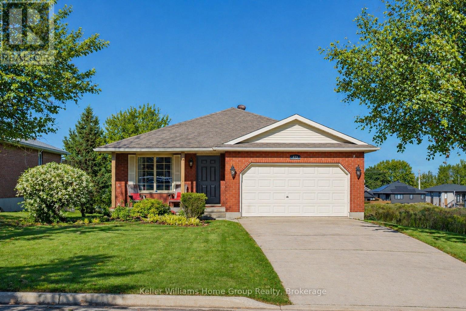 423 KING STREET E, Wellington North, Ontario