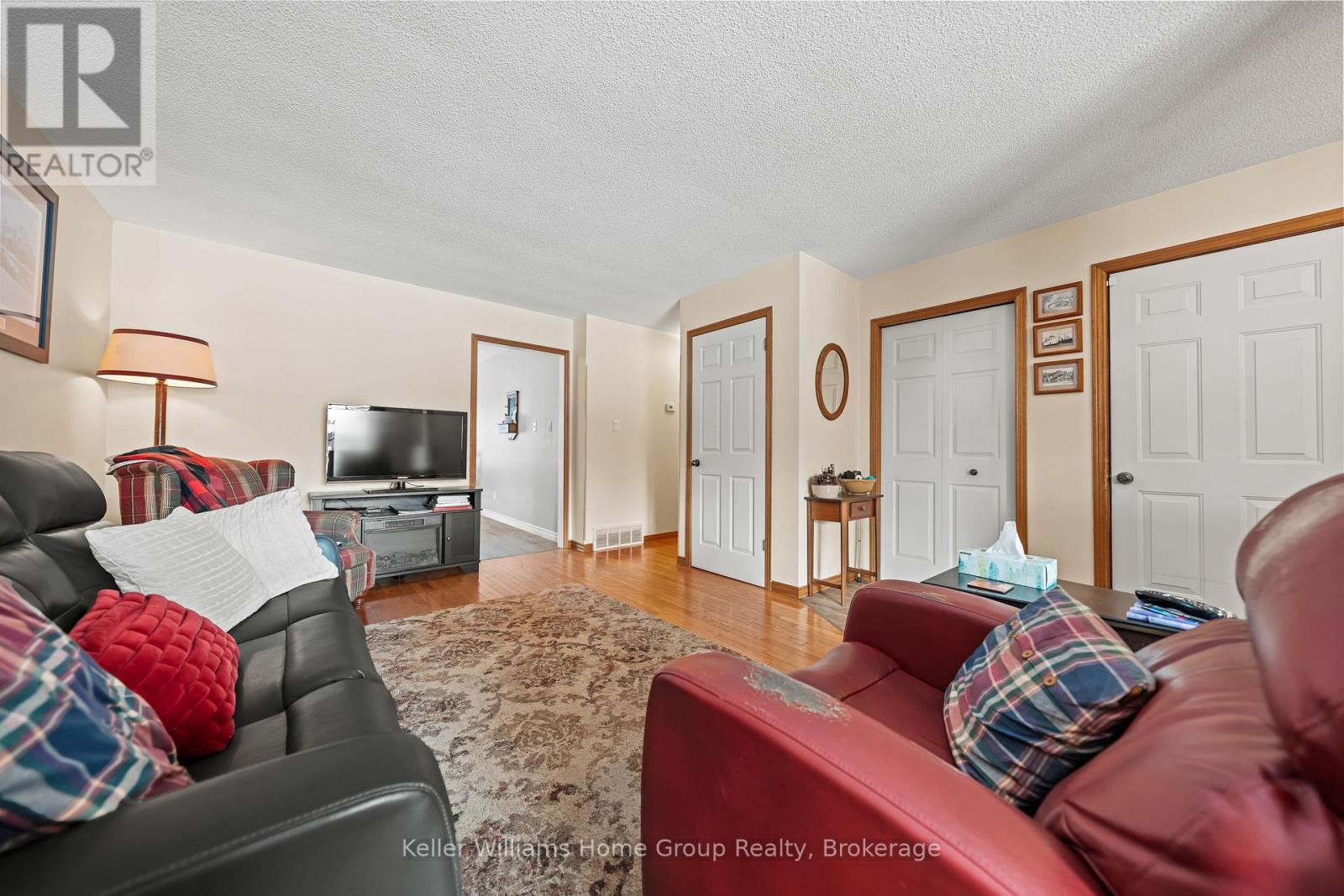 423 King Street E, Wellington North, Ontario  N0G 2L2 - Photo 11 - X13086814