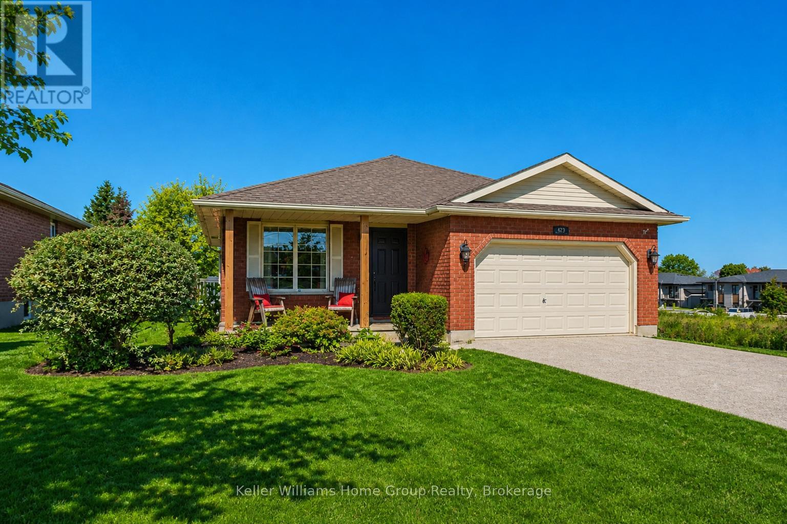 423 King Street E, Wellington North, Ontario  N0G 2L2 - Photo 3 - X13086814