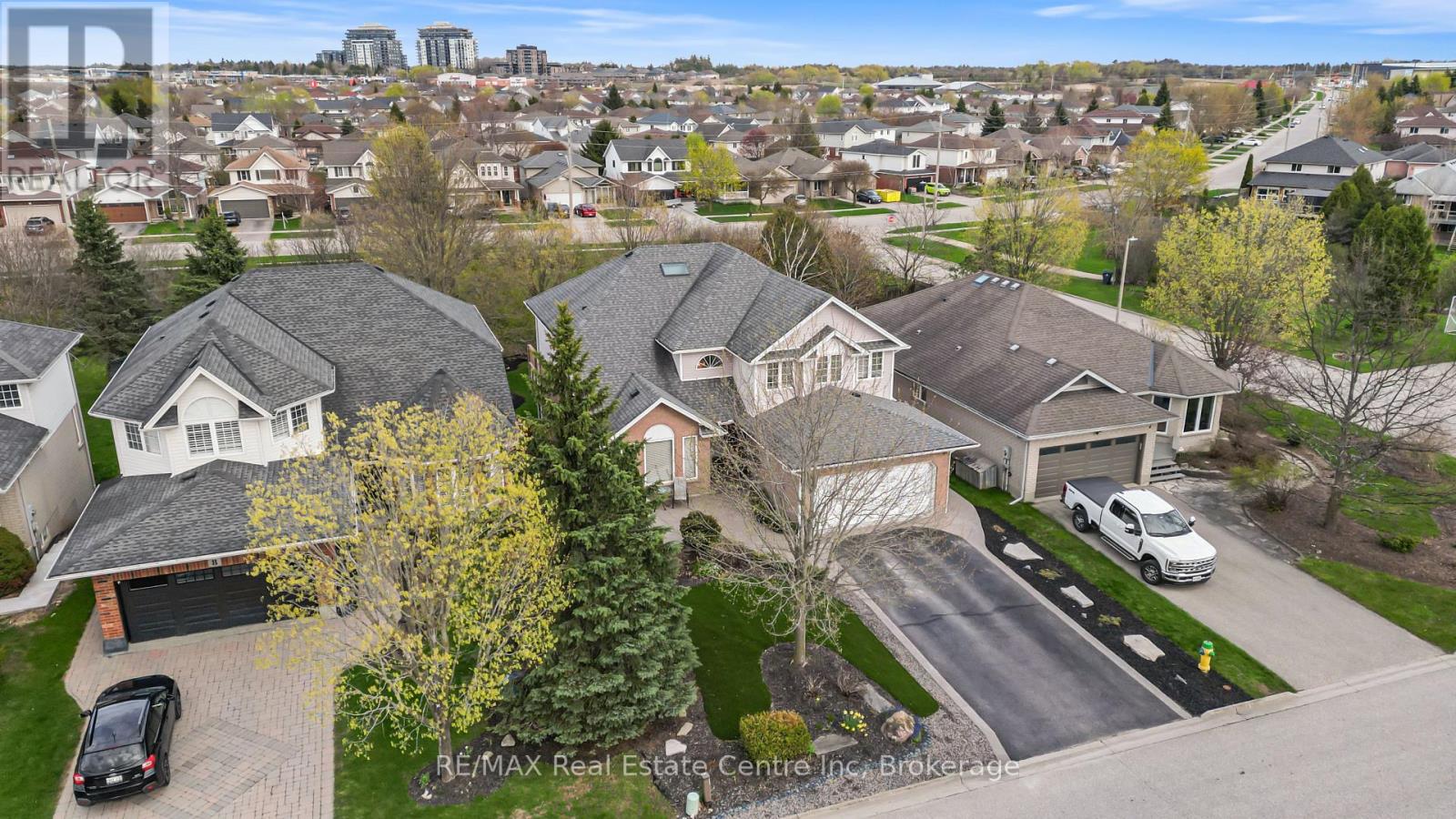6 Jean Anderson Crescent, Guelph, Ontario  N1G 5A5 - Photo 2 - X13086906