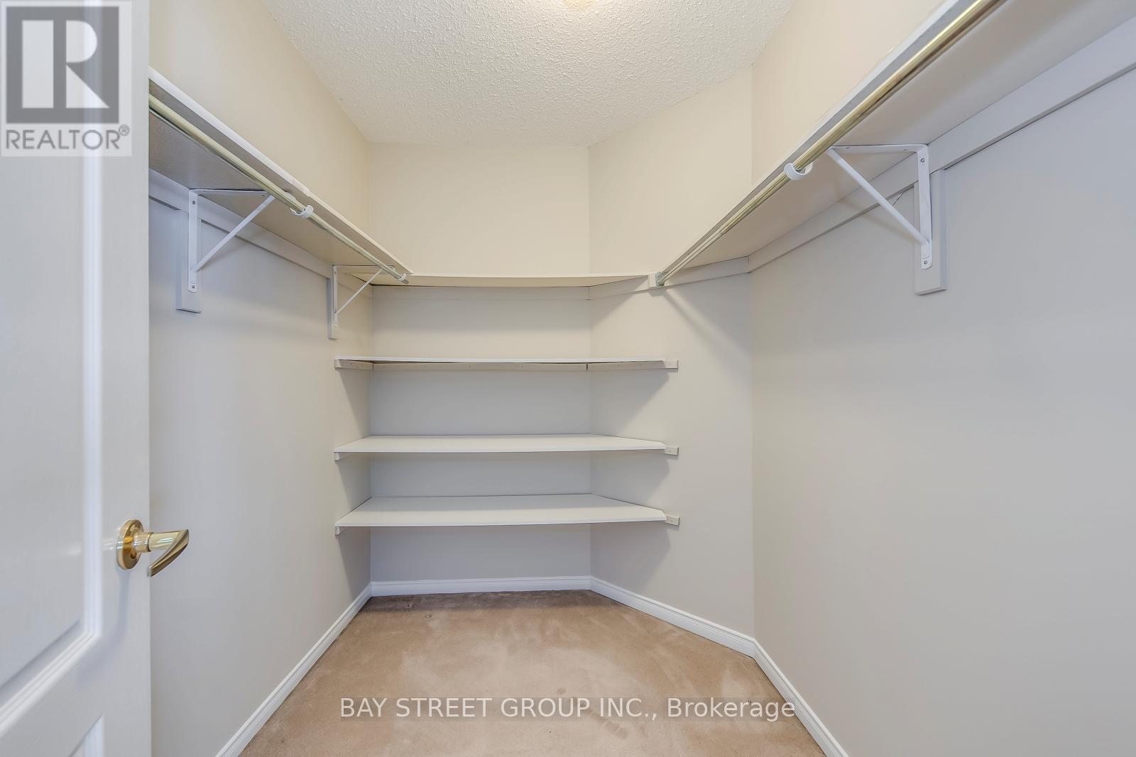 3581 Jorie Crescent, Mississauga, Ontario  L5M 7G5 - Photo 38 - W12783746