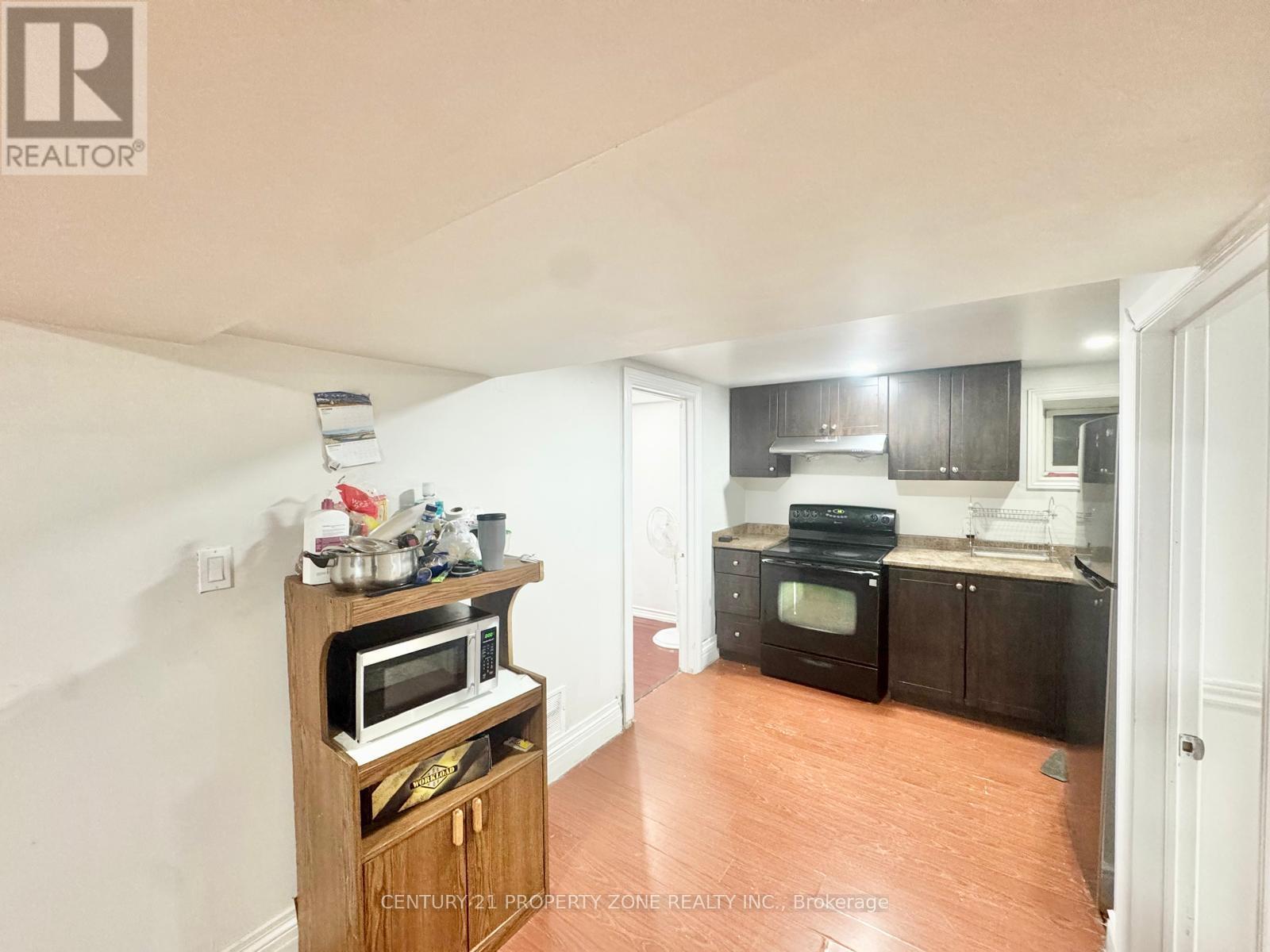 431 Woodward Avenue, Milton, Ontario  L9T 1V6 - Photo 5 - W12995760