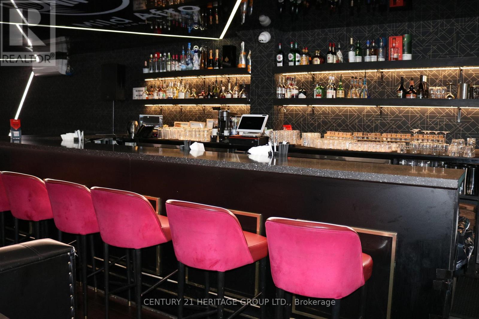 1116 Dundas Street W, Toronto, Ontario  M6J 2Y2 - Photo 10 - C13086818