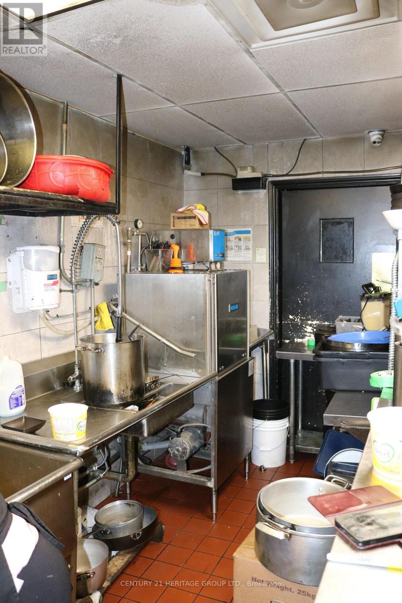 1116 Dundas Street W, Toronto, Ontario  M6J 2Y2 - Photo 21 - C13086818