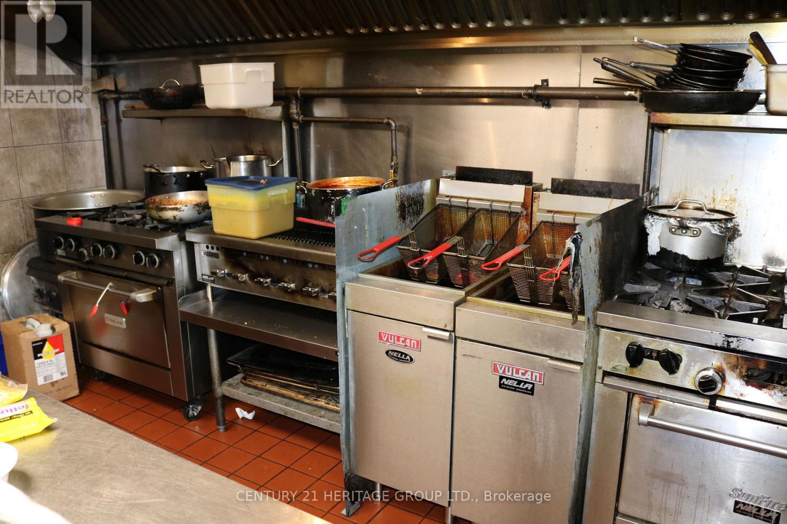 1116 Dundas Street W, Toronto, Ontario  M6J 2Y2 - Photo 23 - C13086818