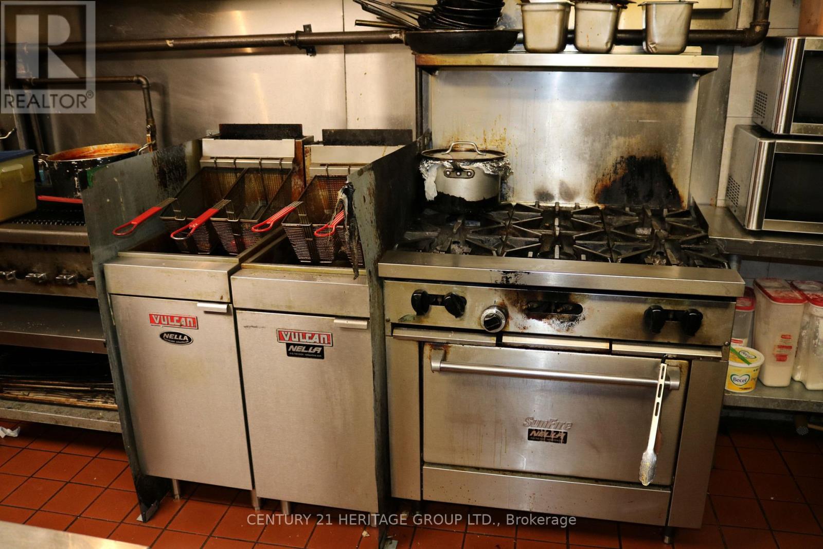 1116 Dundas Street W, Toronto, Ontario  M6J 2Y2 - Photo 24 - C13086818