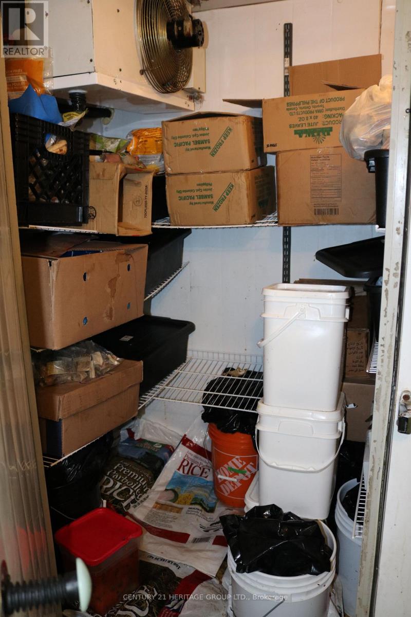 1116 Dundas Street W, Toronto, Ontario  M6J 2Y2 - Photo 34 - C13086818