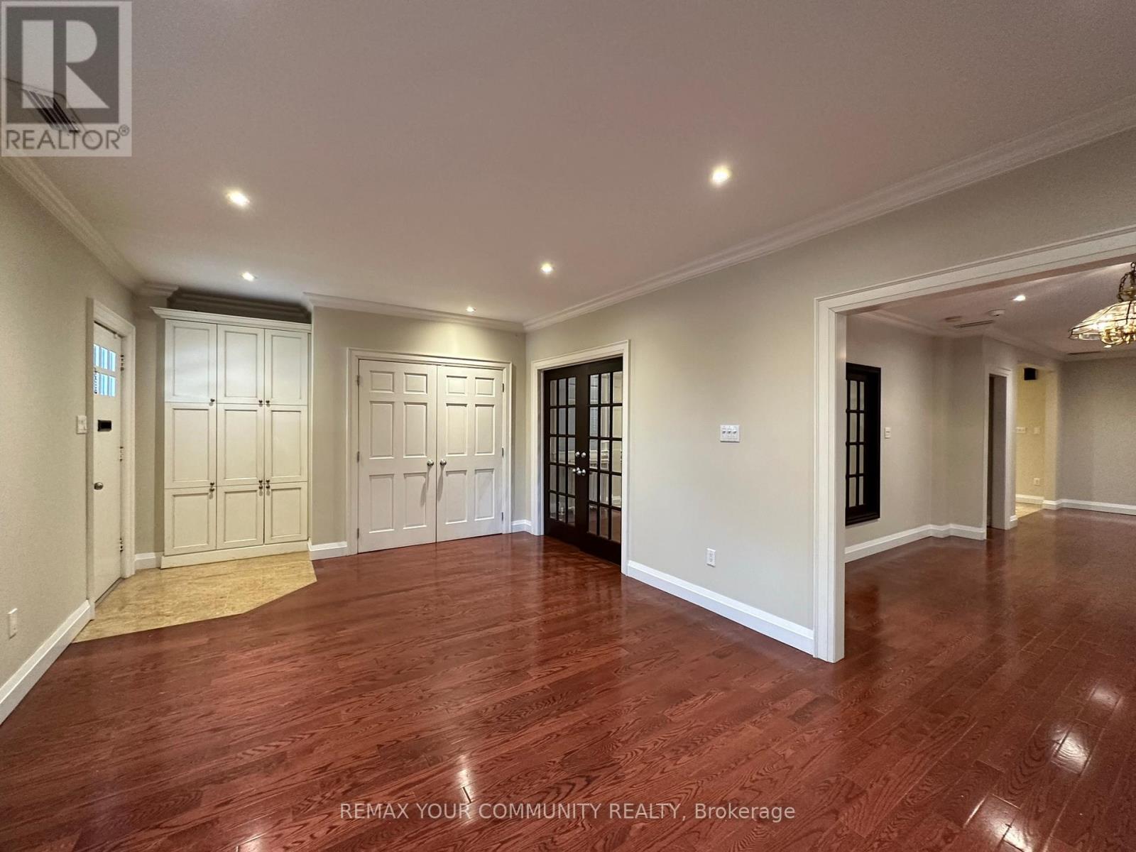 70 Snowdon Avenue, Toronto, Ontario  M4N 2A9 - Photo 2 - C13086844