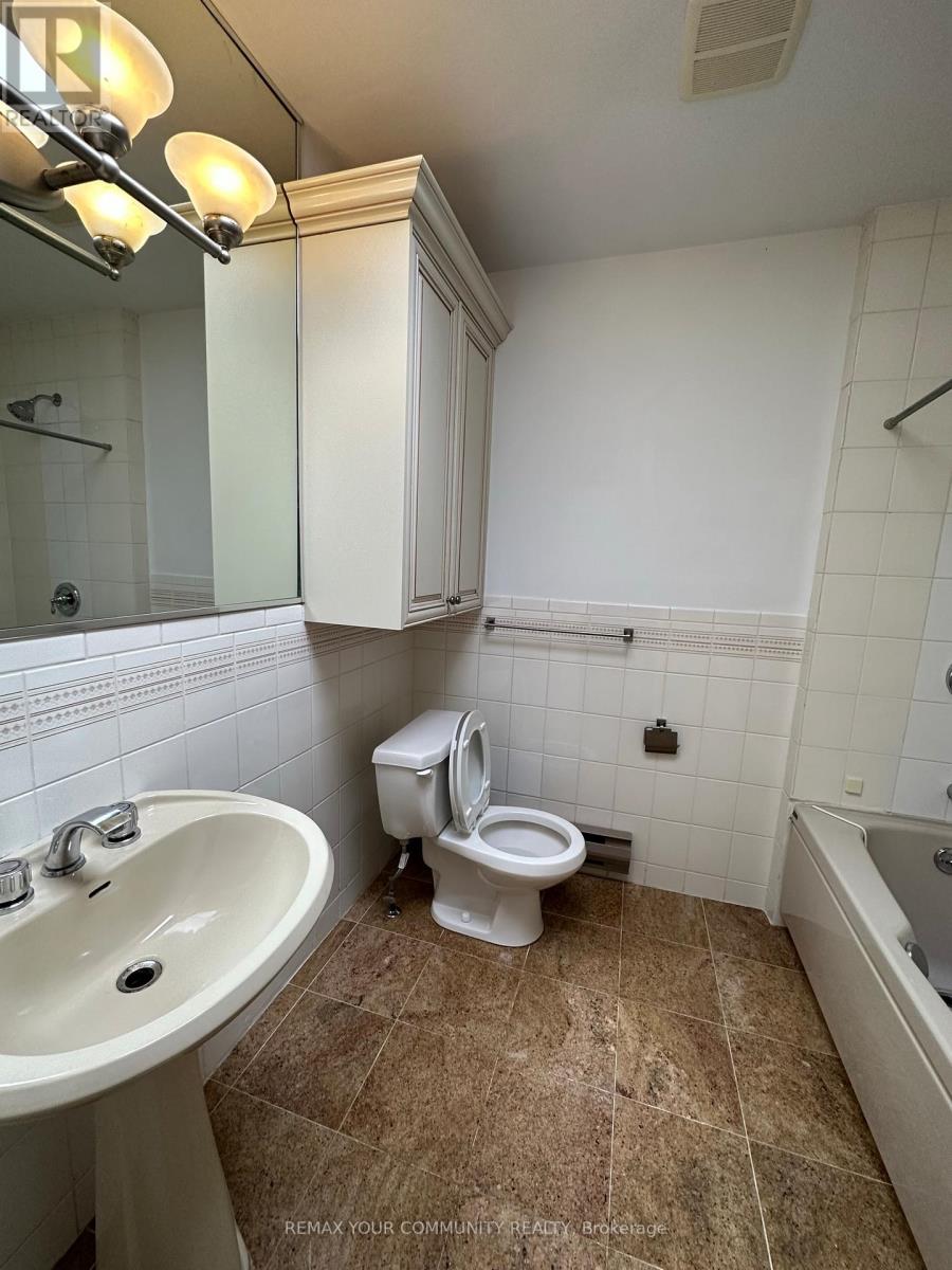 70 Snowdon Avenue, Toronto, Ontario  M4N 2A9 - Photo 21 - C13086844