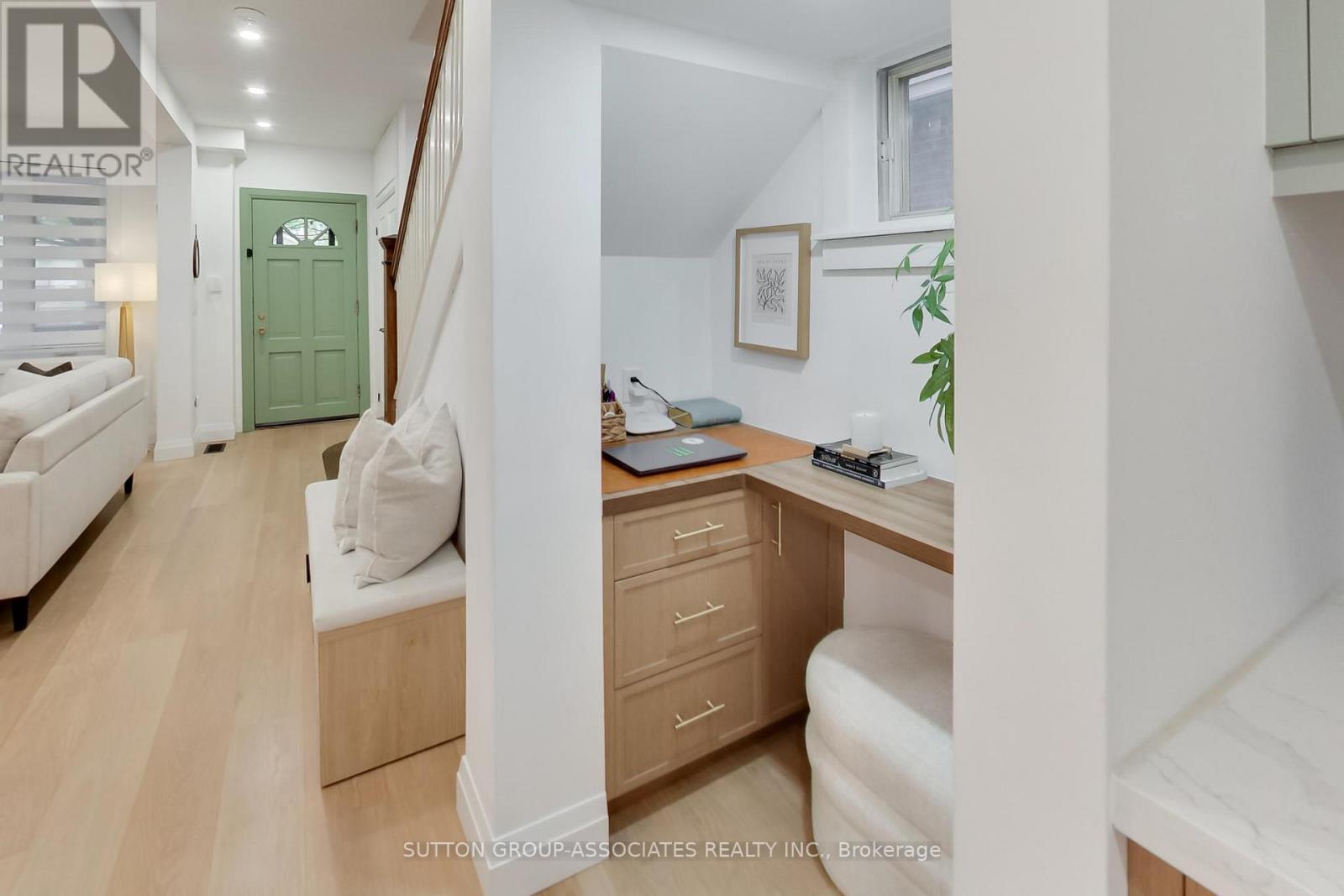 238 Lauder Avenue, Toronto, Ontario  M6E 3H4 - Photo 18 - C13086888
