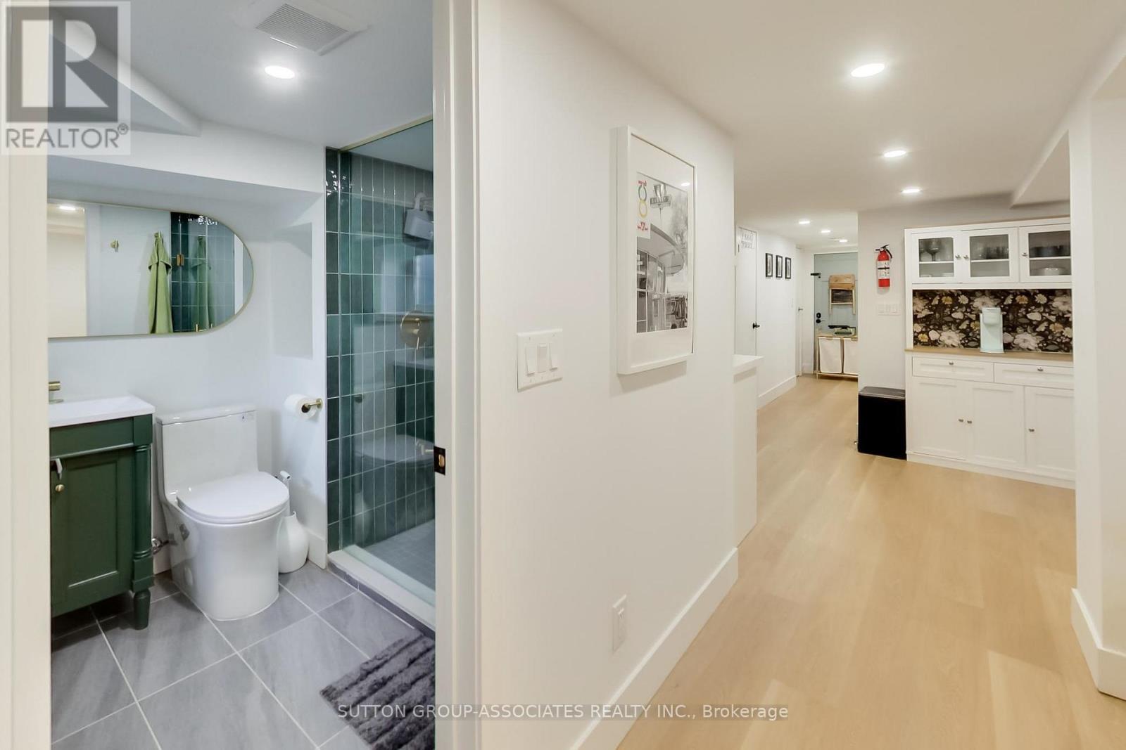 238 Lauder Avenue, Toronto, Ontario  M6E 3H4 - Photo 45 - C13086888