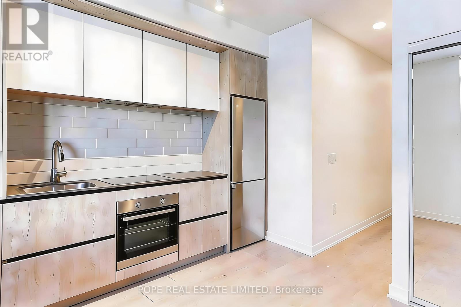 W1002 - 225 Sumach Street, Toronto, Ontario  M5A 0P8 - Photo 8 - C13086892