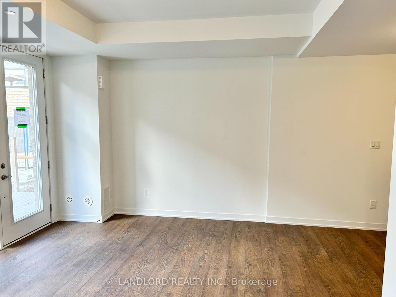 4 - 88 Turtle Island Road, Toronto, Ontario  M6A 0E4 - Photo 8 - C13086916