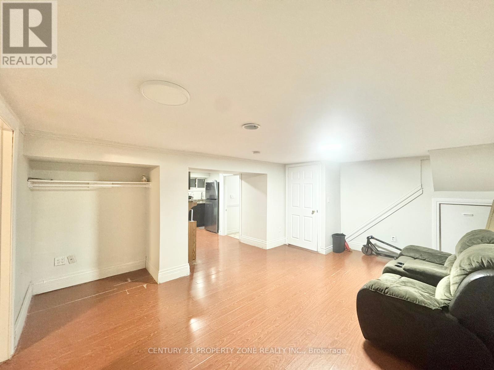 431 Woodward Avenue, Milton, Ontario  L9T 1V6 - Photo 9 - W12995760