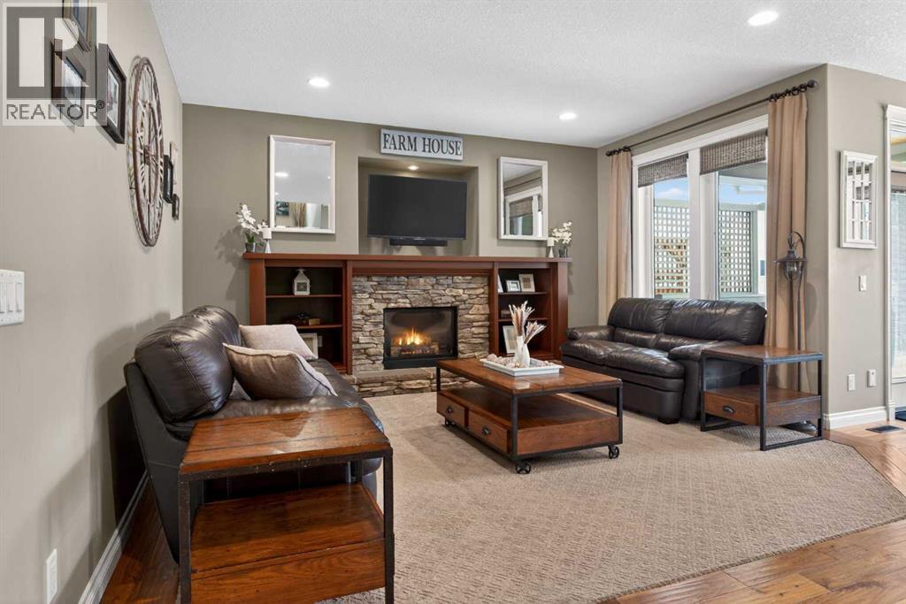 280 Coopers Hill SW, Airdrie, Alberta  T4B 0R9 - Photo 3 - A2290498