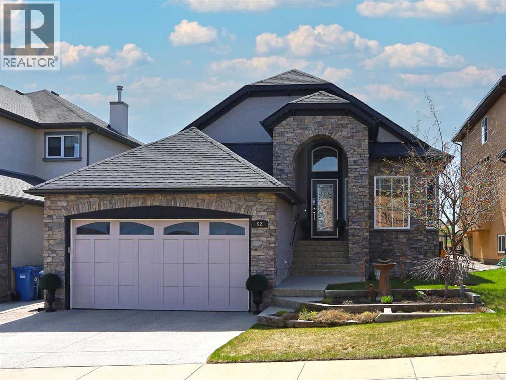 92 Sherwood Rise Nw, Calgary, Alberta  T3R 1P6 - Photo 1 - A2299332