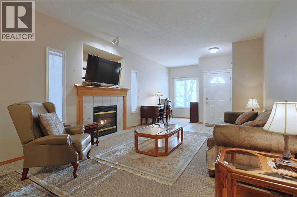 13 Scimitar Heath Nw, Calgary, Alberta  T3L 2E1 - Photo 5 - A2300215
