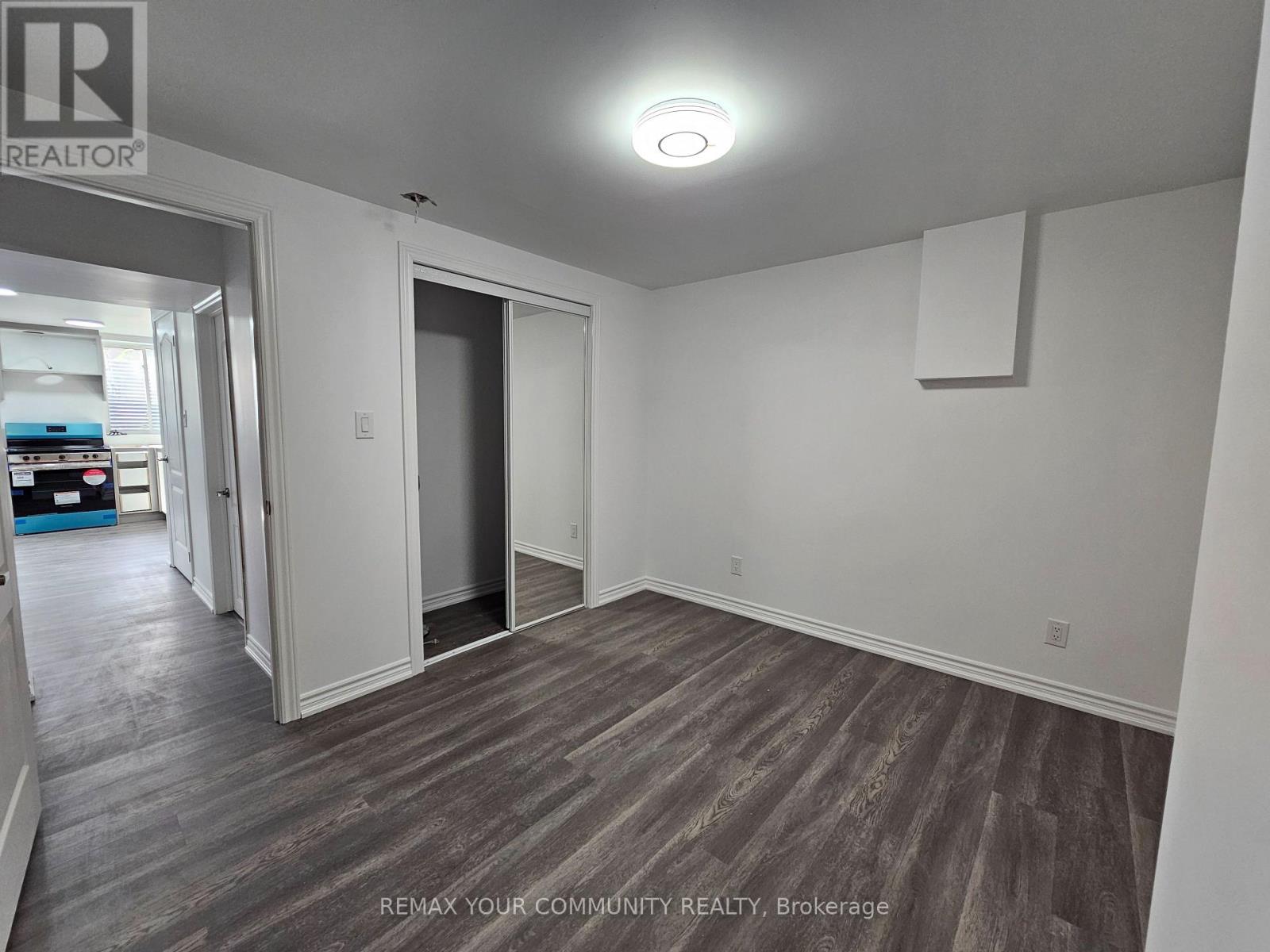 Bsmt - 226 Miyako Court, Oshawa, Ontario  L1L 0R7 - Photo 2 - E13086794