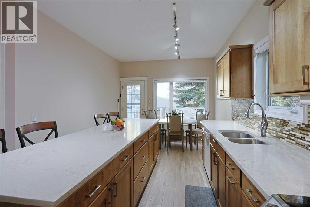 13 Scimitar Heath Nw, Calgary, Alberta  T3L 2E1 - Photo 14 - A2300215