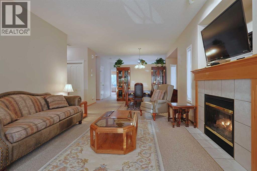 13 Scimitar Heath Nw, Calgary, Alberta  T3L 2E1 - Photo 2 - A2300215