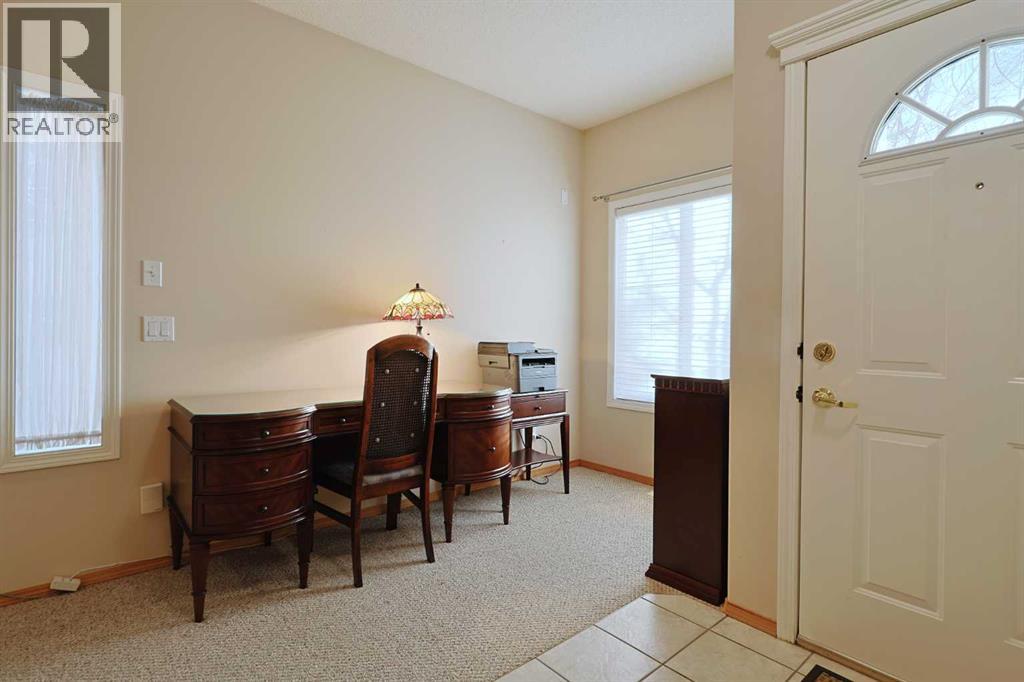13 Scimitar Heath Nw, Calgary, Alberta  T3L 2E1 - Photo 7 - A2300215