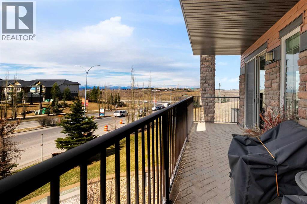 2101, 15 Sunset Square, Cochrane, Alberta  T4C 0E7 - Photo 24 - A2308067
