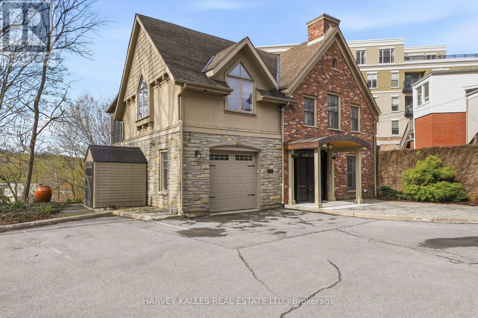 7 - 4 Bridge Street, Prince Edward County, Ontario  K0K 2T0 - Photo 32 - X12842956