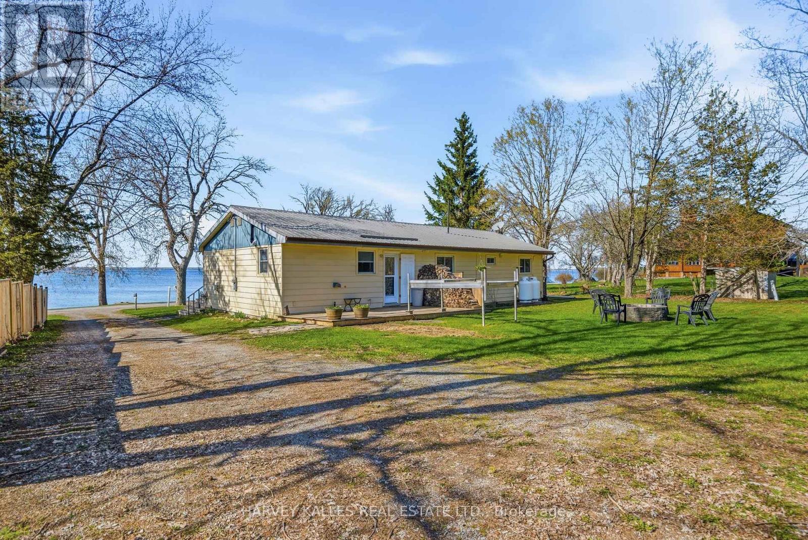 1090 North Big Island Road, Prince Edward County, Ontario  K0K 1W0 - Photo 4 - X12846366