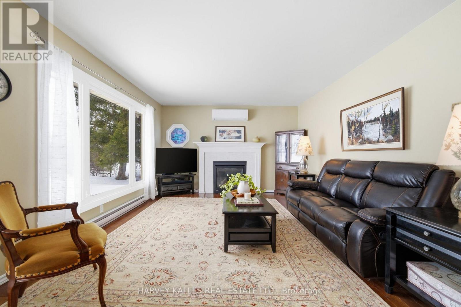 1090 North Big Island Road, Prince Edward County, Ontario  K0K 1W0 - Photo 13 - X12846366