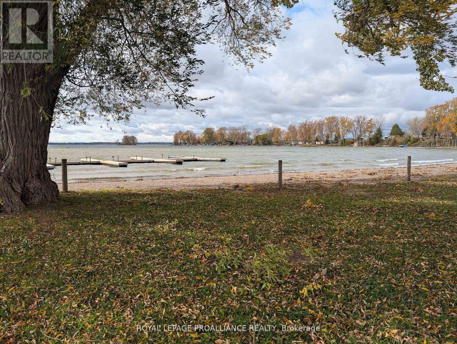 486 Cty Rd 18- 7 Beachview Lane, Prince Edward County, Ontario  K0K 1P0 - Photo 21 - X13068290