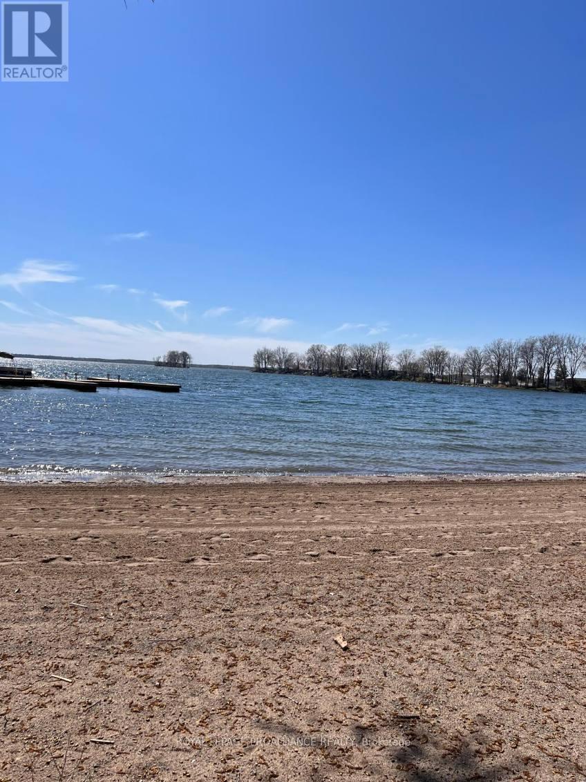 486 Cty Rd 18- 7 Beachview Lane, Prince Edward County, Ontario  K0K 1P0 - Photo 22 - X13068290