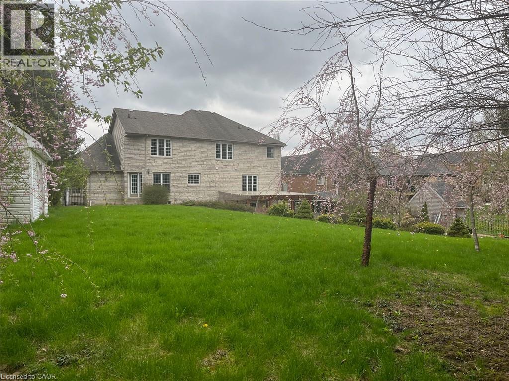 15 Royal York Court Unit# Upper, St. George, Ontario  N0E 1N0 - Photo 2 - 40801050