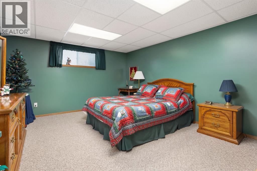 5319 60 Street, Camrose, Alberta  T4V 4L2 - Photo 28 - A2289812