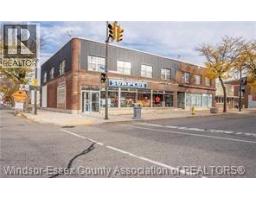 100 LONDON ROAD, Thamesville, Ontario