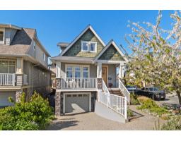15595 THRIFT AVENUE, White Rock, British Columbia
