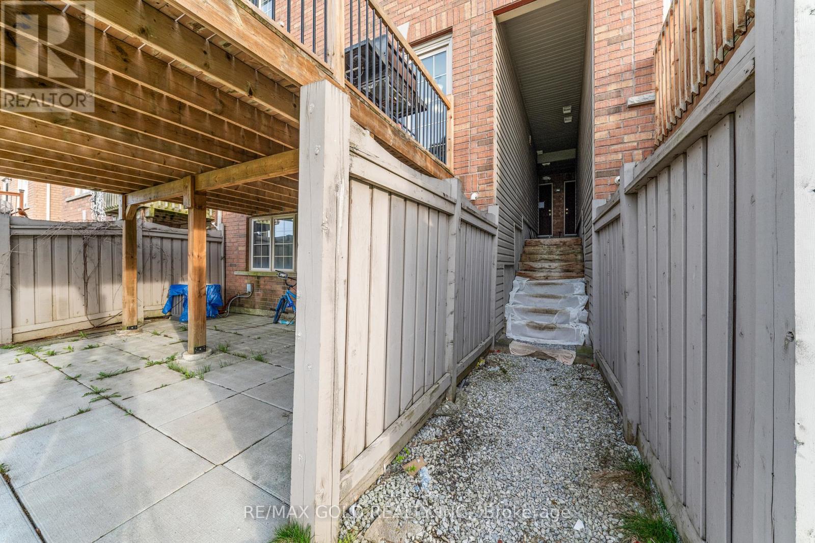 32 Bay Breeze Drive, Brampton, Ontario  L6R 0M1 - Photo 50 - W13086752