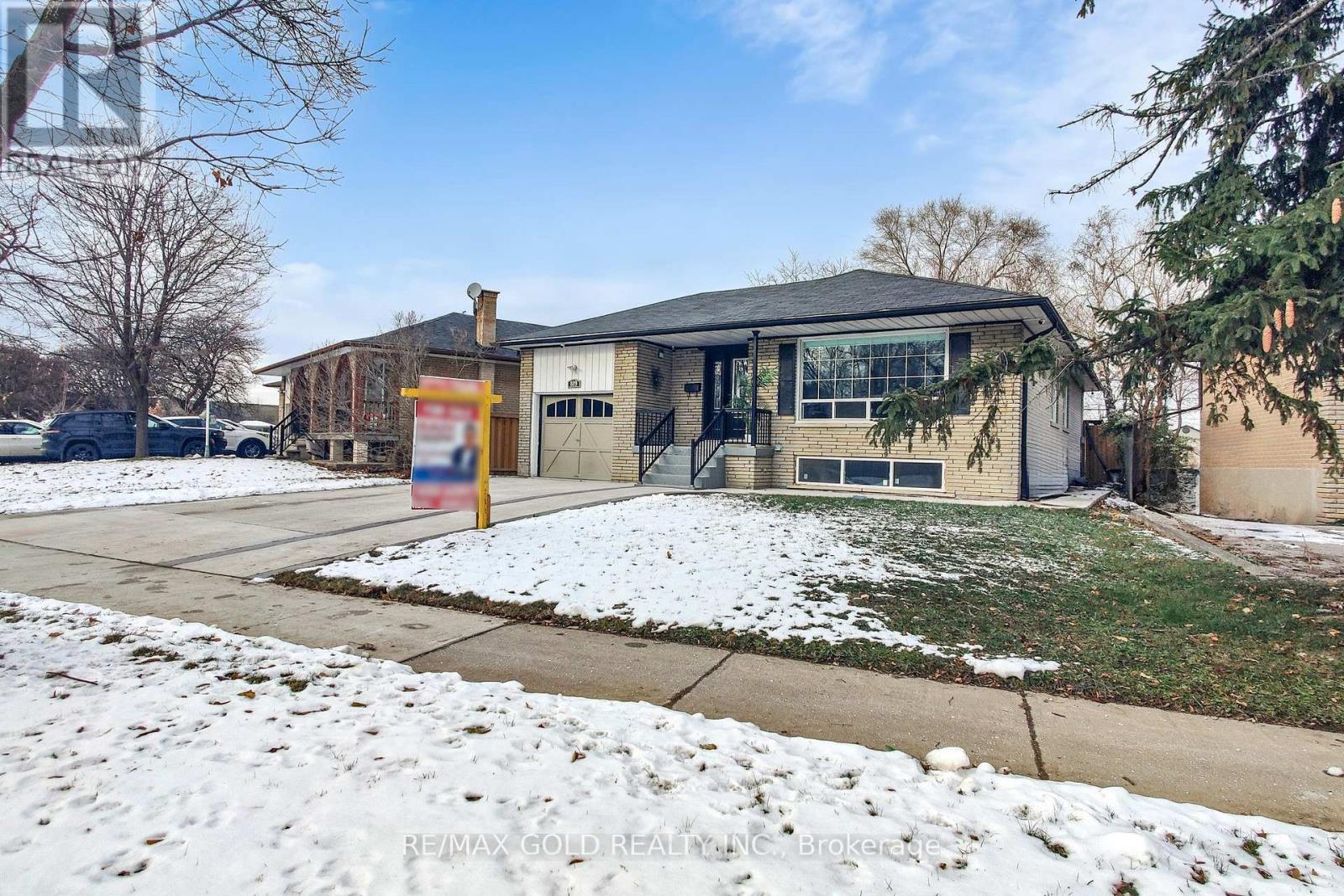 189 Kingsview Boulevard, Toronto, Ontario  M9R 1V7 - Photo 39 - W13086758