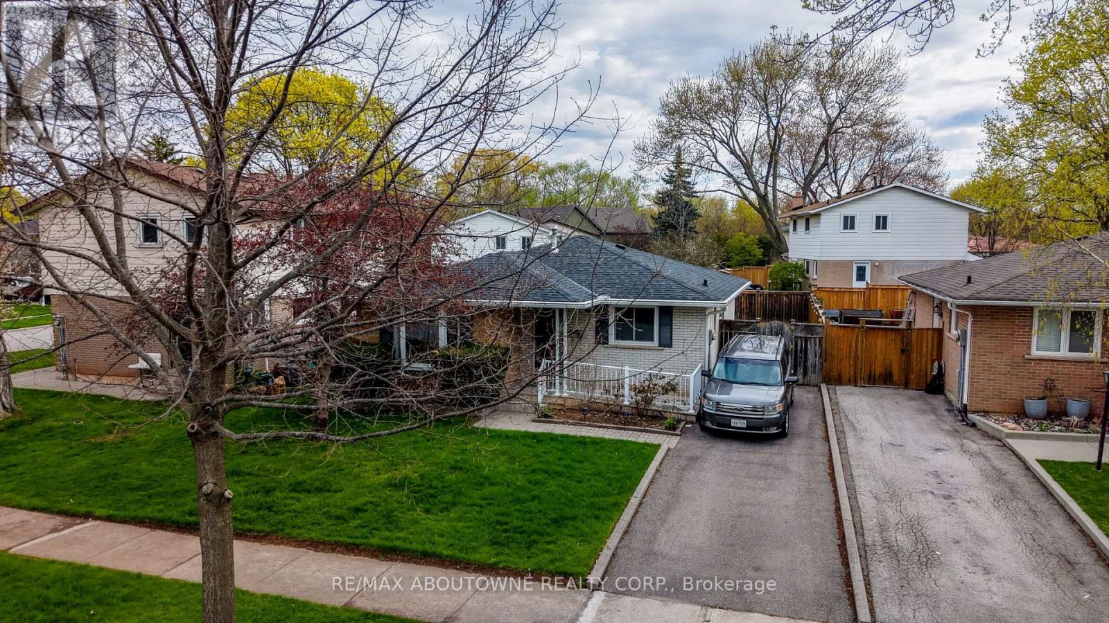 1229 Owen Court, Oakville, Ontario  L6H 1V2 - Photo 31 - W13086912