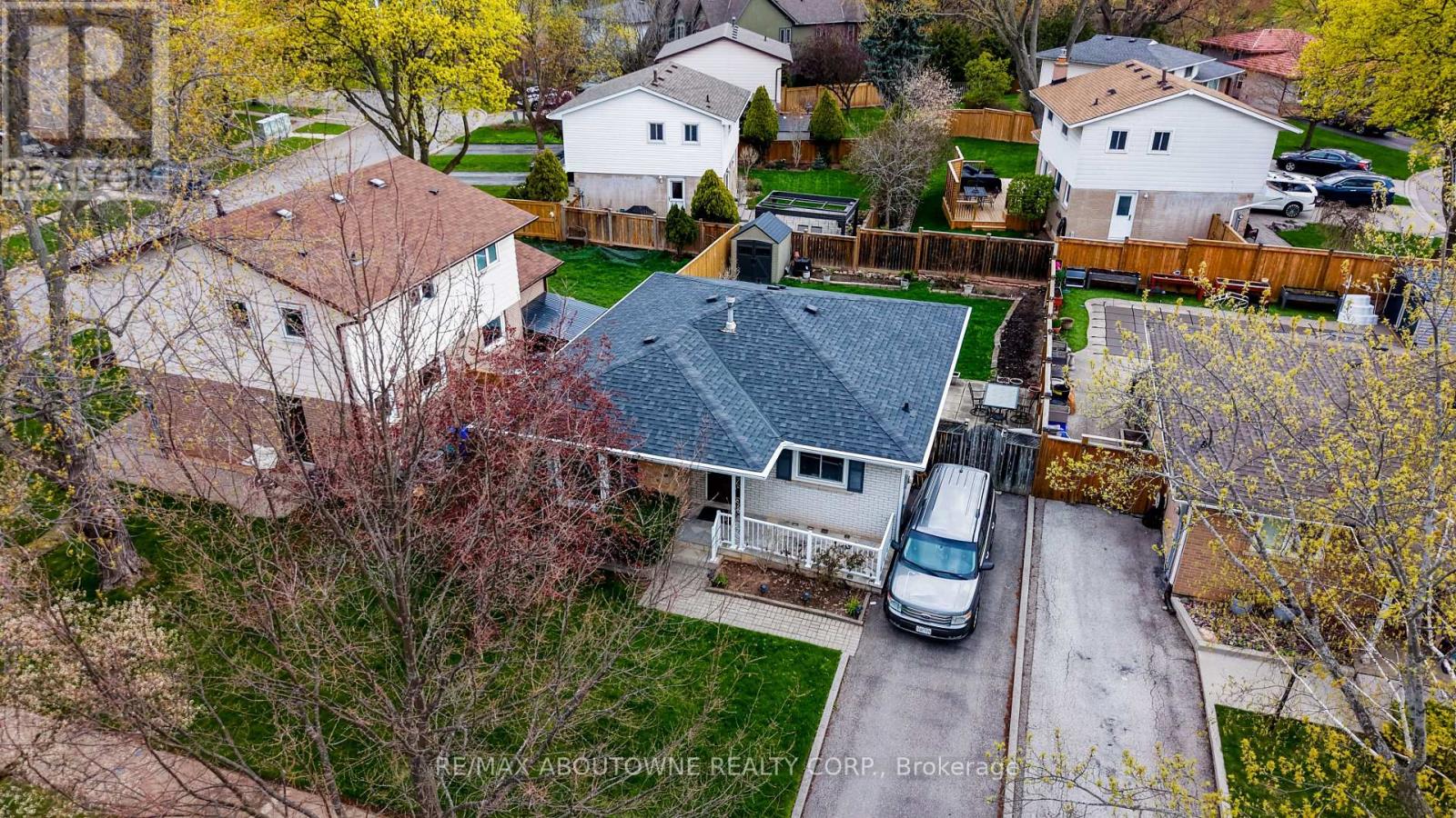 1229 Owen Court, Oakville, Ontario  L6H 1V2 - Photo 32 - W13086912